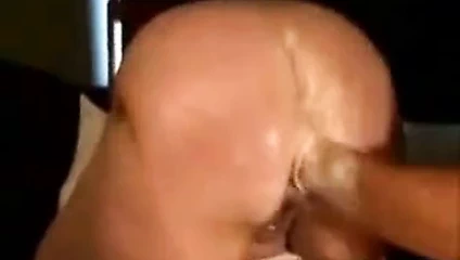 anal alma yumruk içinde göt