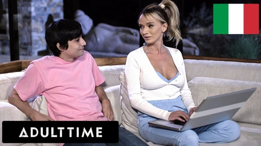 ADULT TIME - orta yaşlı seksi kadın bütün gece üvey oğlunun sikişme arzusuyla ayakta tutuluyor - İtalyan altyazılı