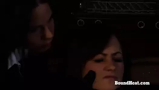 Kaçış yok 2: izlemek kız kardeş için zorunludur