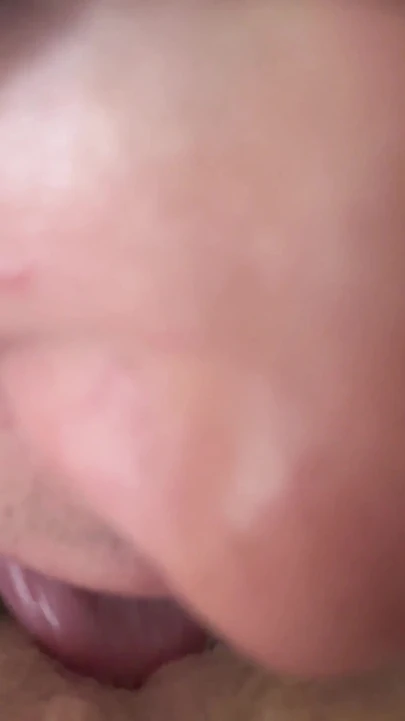 Seksi üvey anne elbise seçerken yardım istedi - ve çok kötü durumda