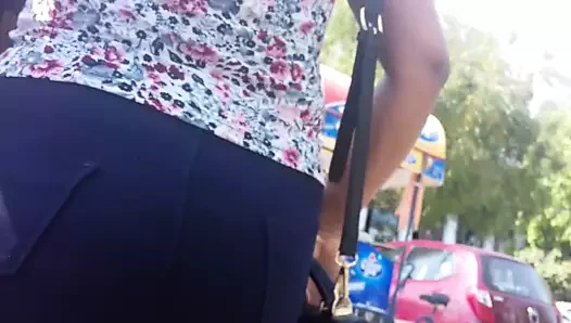 Indian Ass Jeans Gand