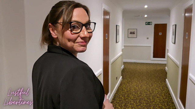 Cum hungry hotel manager seduced me as my wife showered