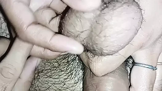 Hintli teyze seks yapıyor