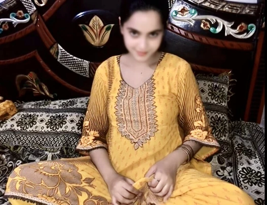 Utangaç kız arkadaş ilk kez anal deneyim yaşıyor