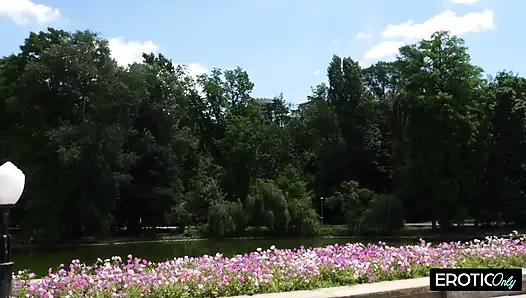 Alman ev kadınları komşularıyla ne yapıyor?