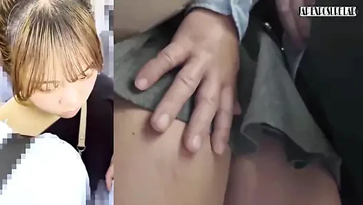 İri göğüslü kayışlı kıyafet, meme sıkma ve külot slayt azdırma. Parmaklama onu çığlık attırıyor, özel sürüm!