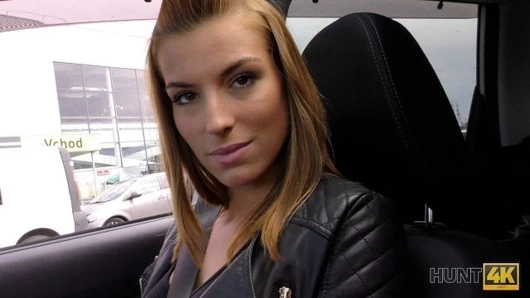 Hunt4k. güzel bayan değişim için iyi bir iş çıkarıyor