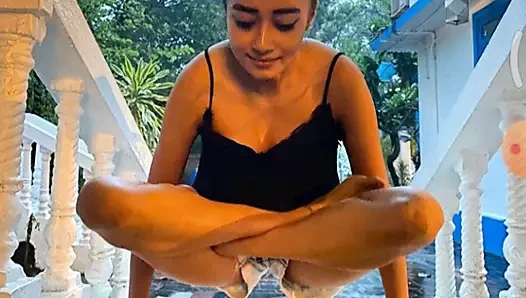 Tina dutta boşalıyor seksi sikiş