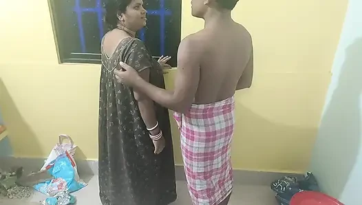 Hintli fuking videosu, desi tarzı köy fuking videosu