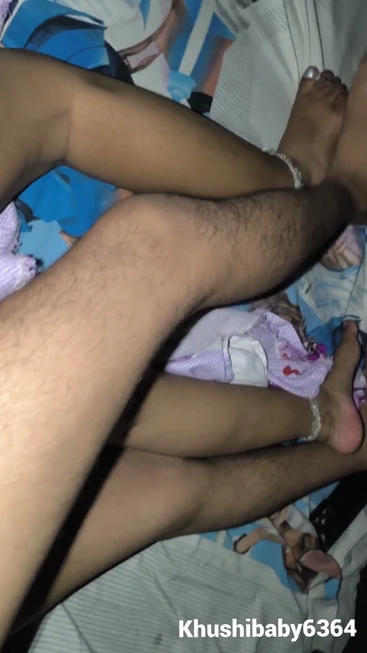 Komal ayrıldı ve kayınvalideler bir gün mutlu oldu, kayınbirader ve baldız kanepe boşluğunu emiyorlardı, bu yüzden kayınbirader | Klip 2