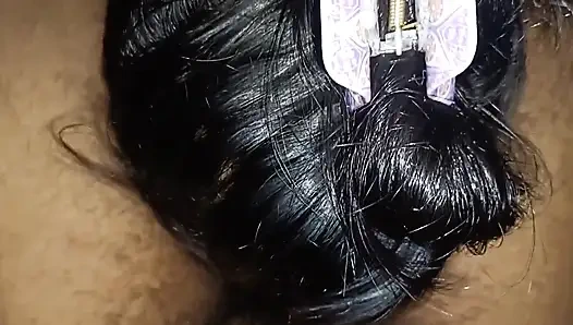 Güzel yenge harika sakso çekiyor ve tüm dölümü swalloed