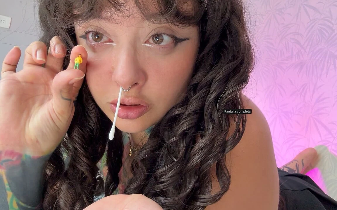 Giantess Shoves a Shrunken Man up Her Nose