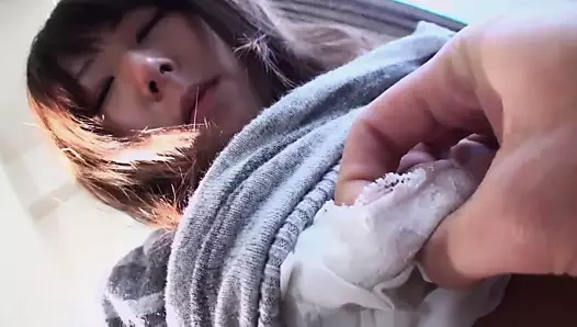 Japon utangaç genç at döküm ile Creampie sikme