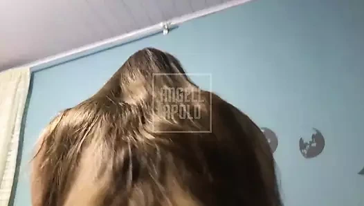 Mahalledeki büyük götlü sarışını siktim