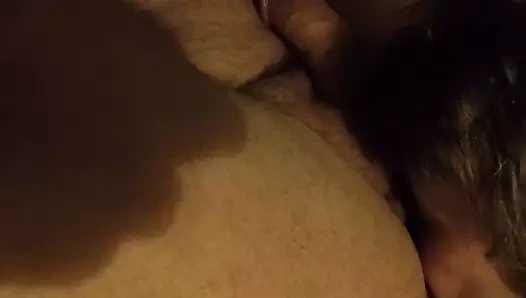 yalama çevreleyecek ve onun dil içinde benim göt