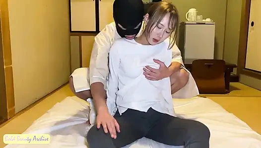 Altı aylık hamileliğin ince değişiklikleri vücudunun nasıl geliştiğine dair merakı davet ediyor