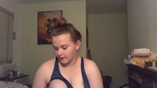 Busty inek onu şişman baştankara süt pompalar