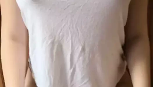 Zıplayan göğüsler