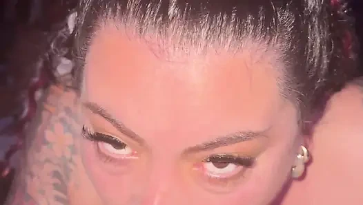 Flört uygulaması oral seks