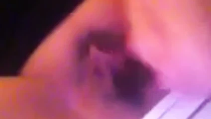 iş yerinde banyoda kendimi beceriyor