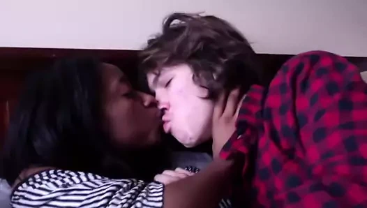 çok güzel siyah kız arkadaşı