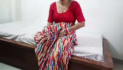 Ateşli seksi desi kız kardeş kayınbiraderi ile sikiliyor.