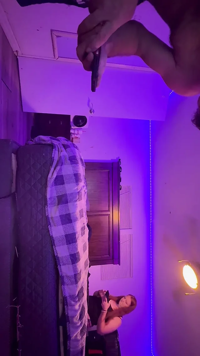I make her tap