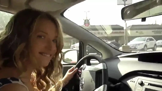 Arabayı durdur şimdi seni gerçekten becermeliyim