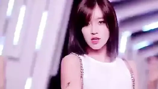 Havalı ve süper müzik travestileri