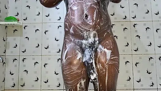 Küçük sevgilim beni arayıp beni özlediğini söyleyip duruyor.