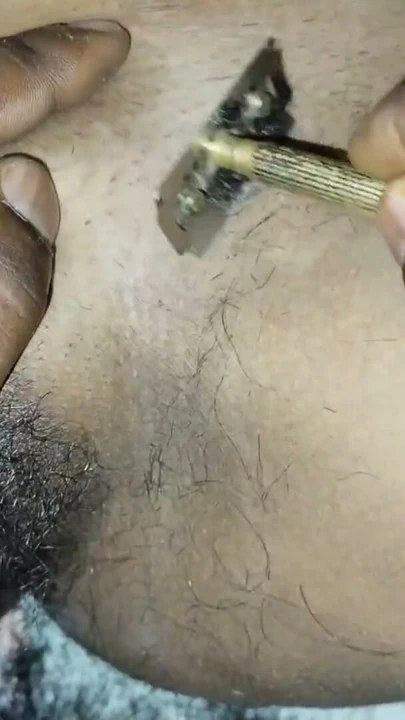Sister-in-law did a cool cleaning by making her pussy hair | Clip 2