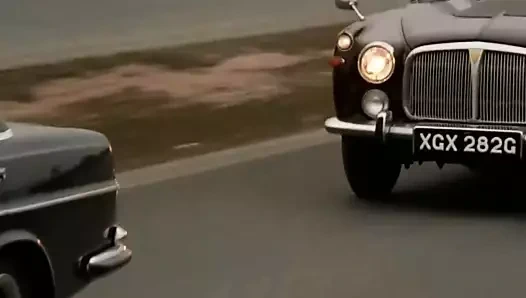 Güzel bir beyefendi için requiem (porno yok)