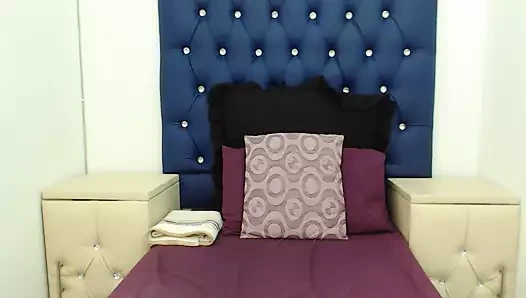 Hafif tenli abanoz ile büyük memeler