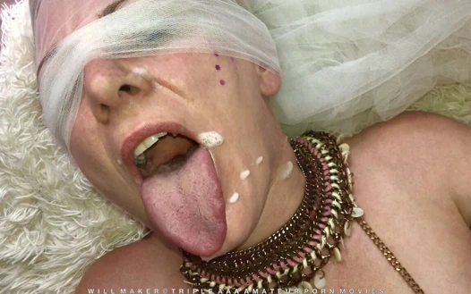 Edepsizce konuşan derin gırtlak İngiliz orta yaşlı seksi kadın büyük yarakları seviyor bölüm üç - kesilmemiş klipler