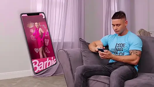 Протестировал новую блондинку Барби, кончая внутрь