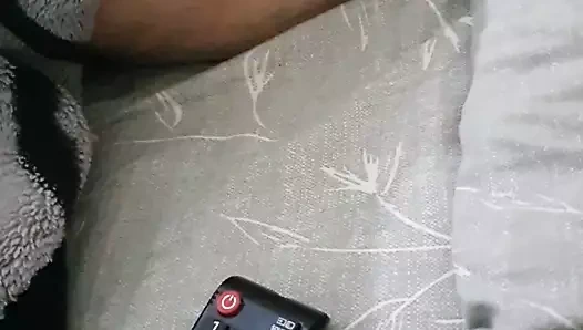 Rumen çift Noel arifesinde bir arkadaşını seks için davet ediyor