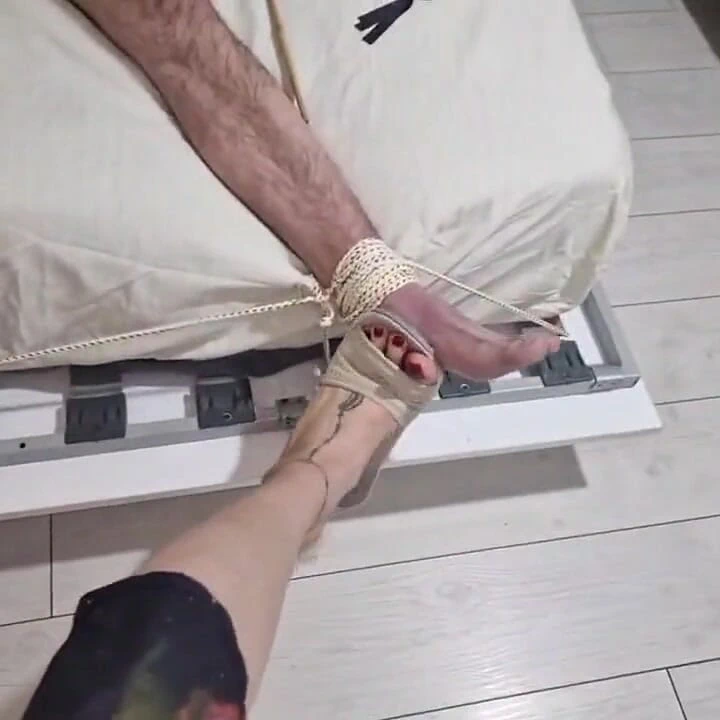 Paylaş ve yatağa bağla