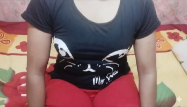 Real Indian Couple Homemade: Intense Foreplay to Hard Doggy Style