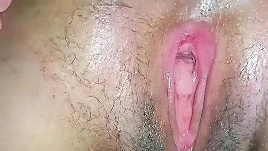 Beni evde boşalttı