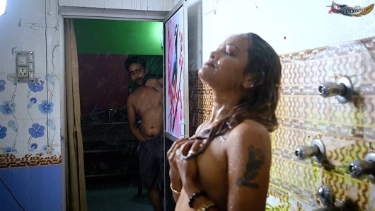 DESI HOT BHABHI AND HER DEBAR HARDCORE SEX IN BATHROOM WHEN HIS BAHBHI WAS TAKIKNG A BATH FULL MOVIE ( HINDI AUDIO )