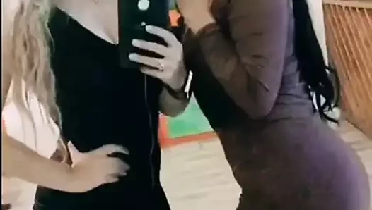 Dilcy y Aylin edecanes ricas me las cogo