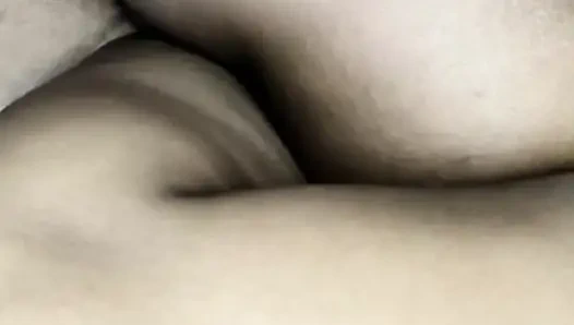Pussy'i sikiyor