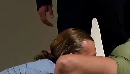 avrupa sahne 34 sarışın alır fucked tarafından iki polis