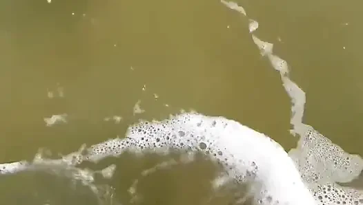 67 Tanrıça ile plajda gün