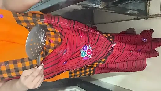 Bhabhi Ko Devar Ne Kitchen Se Bedroom Me Bulakar Choda Viral Hindi Sex Mms Hindi Voice