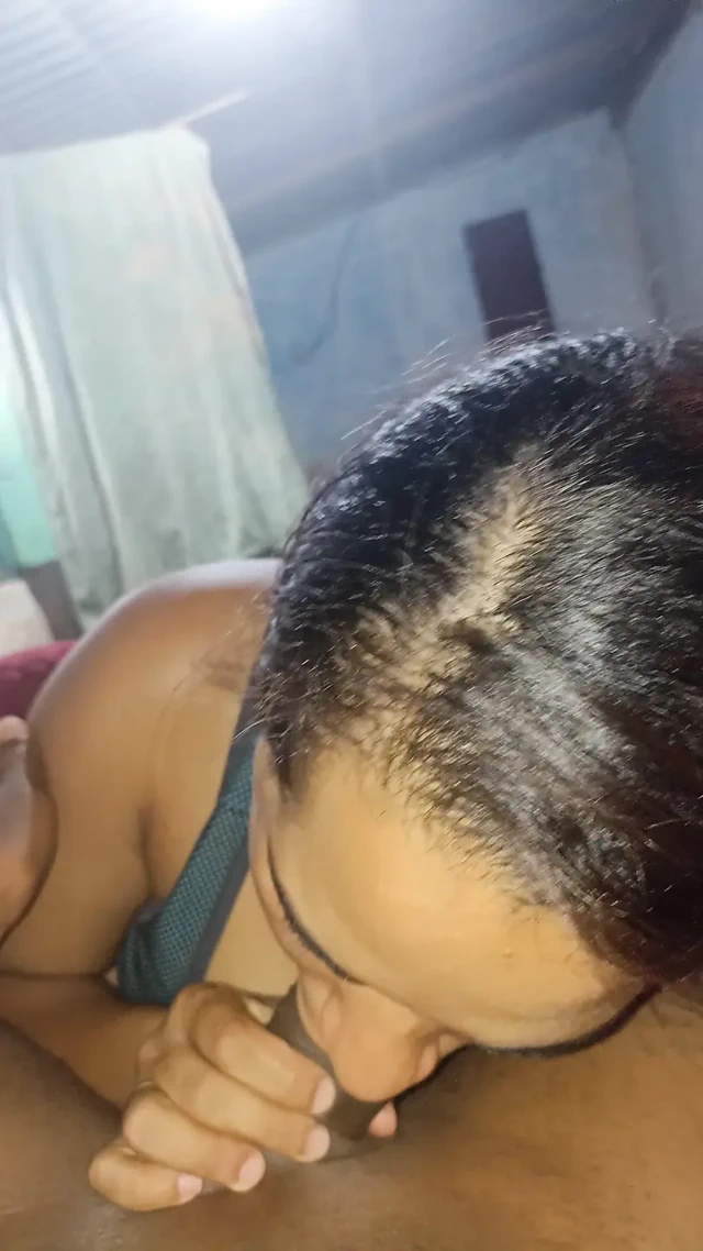 Karım sakso çekiyor