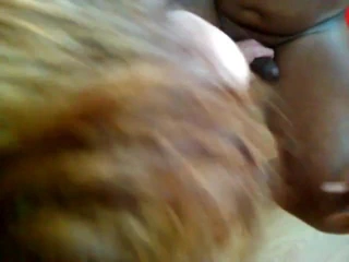 Tuga lena büyük zenci emiyor