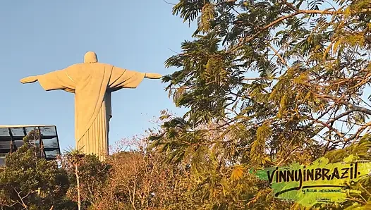 Kahverengi Saçli Sevi̇şmekte