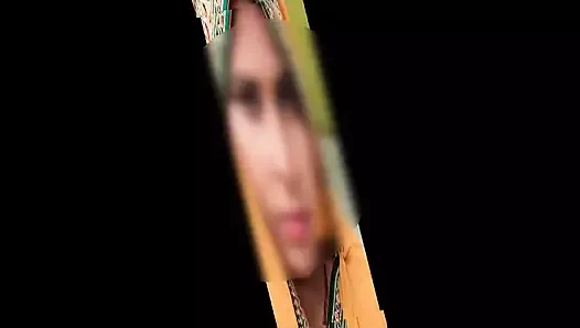 İki kişi okulda birlikte kaldı