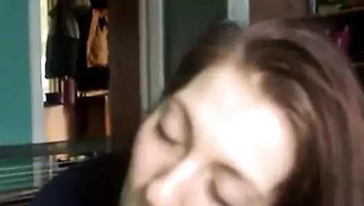 Tatlı kız sevişme için benim horoz ile büyük yüz sonu